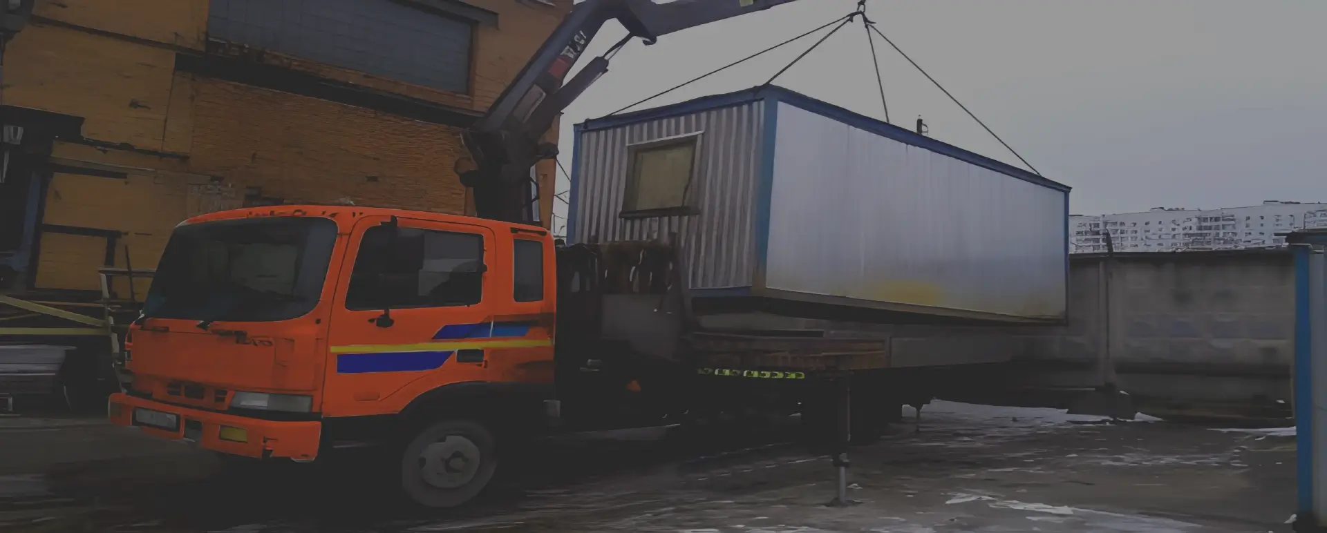 Получить уникальное предложение по перевозке негабаритного вагончика грузовым транспортом по России из Локомотивного с гарантией безопасности