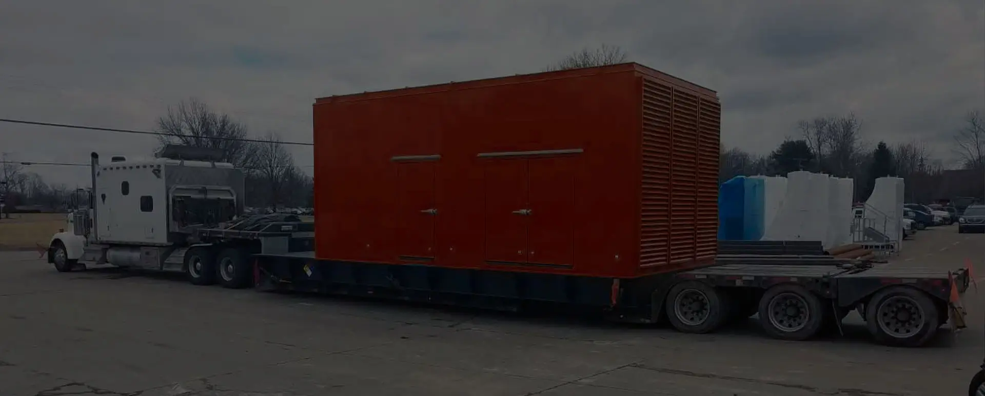 Онлайн-заявка на транспортировку автотранспортом компрессоров и генераторов в рабочем поселке Локомотивный (Уральский округ - Челябинская область)
